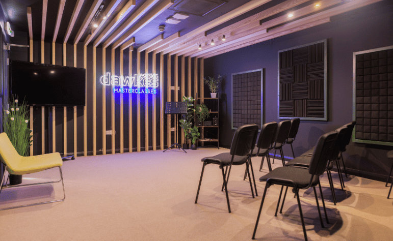 Dawkes Music Shop 4