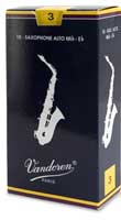 Vandoren Traditional Reeds