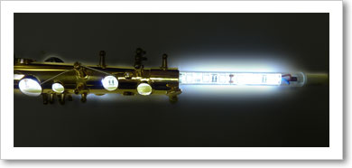 Saxophone leak light