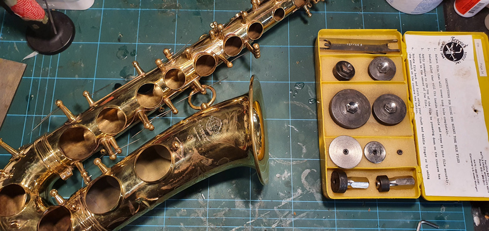 software Samarbejdsvillig Løb From the Workshop: Sax Tone Hole Repair | Dawkes Music